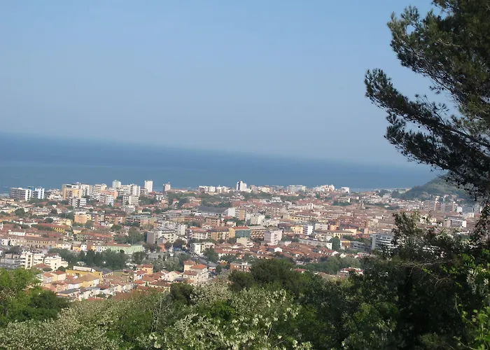 Baratoff Bed & Breakfast 4*